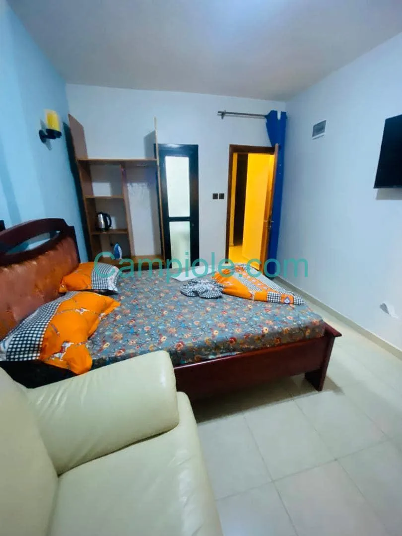 Chambre meublée Douala Ndogbong et Ange Raphaël