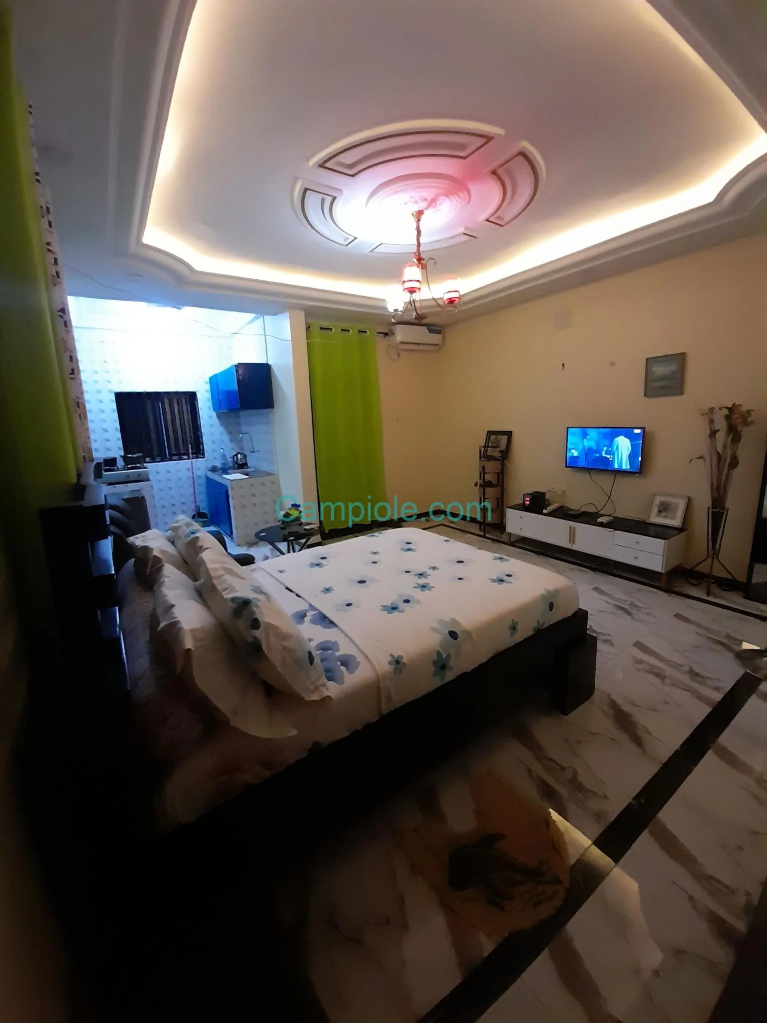 Sweet Home chambre meublée Odza borne 10