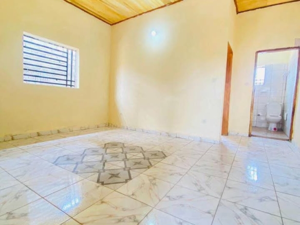 Studio moderne à louer, Emana, Yaoundé