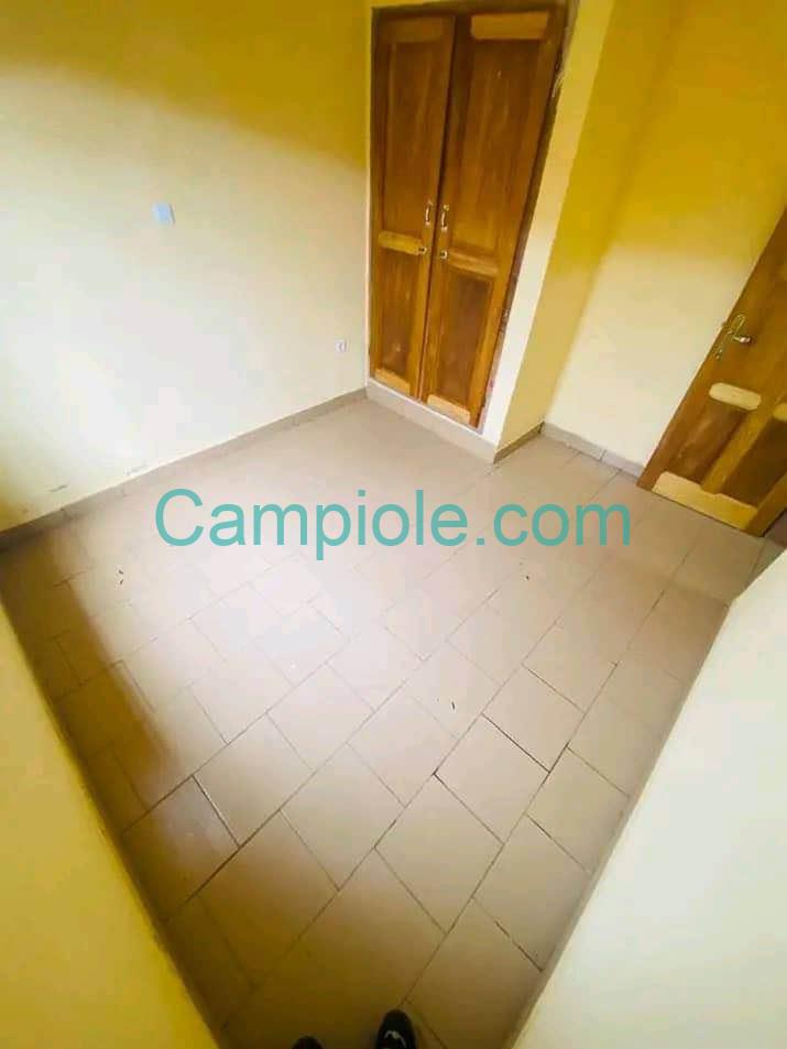 AsN_appartement_emana_yde_120825_chb2