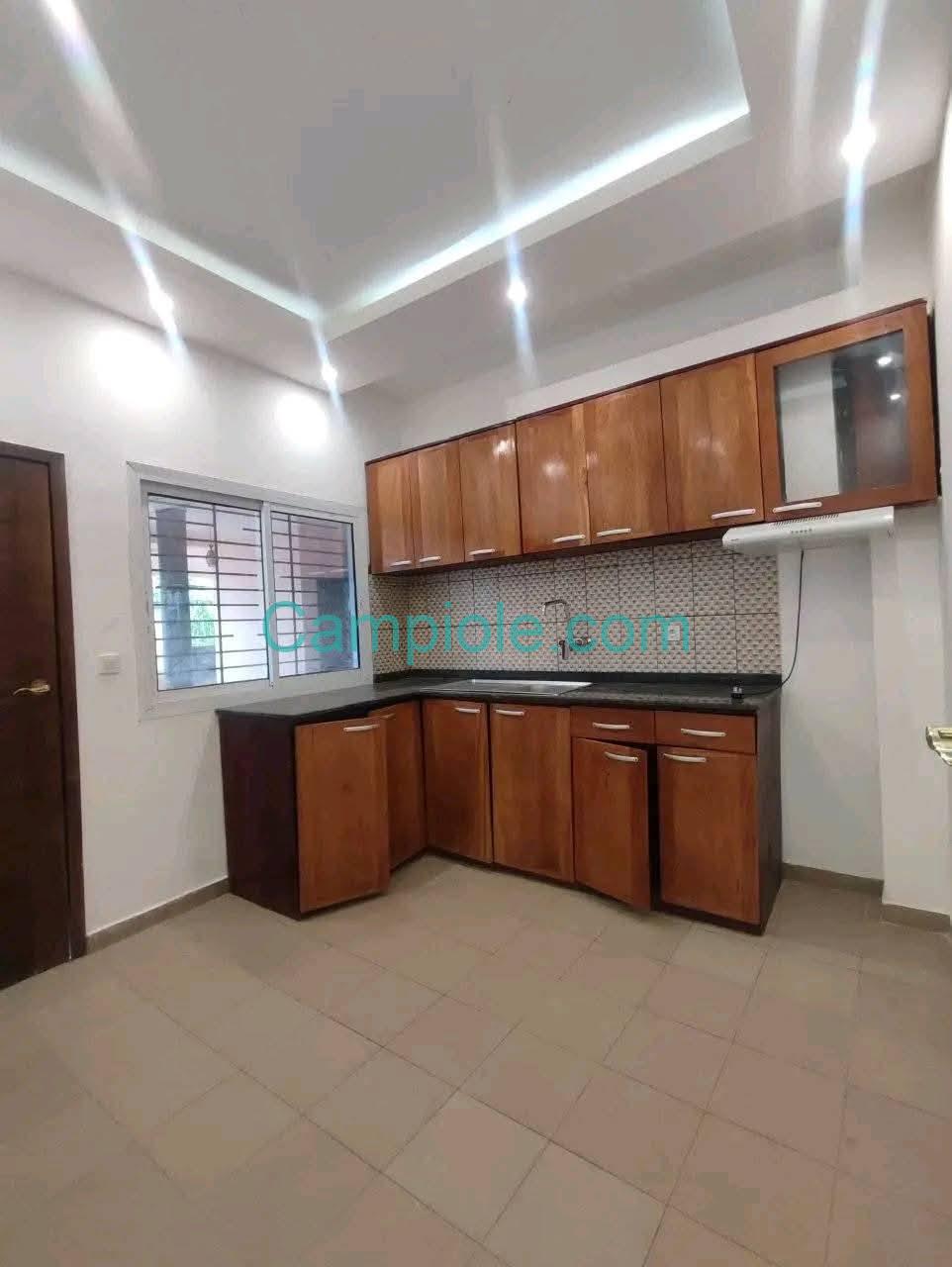 DZ_appartement_tropicana_yde_190825_csn