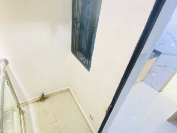 Studio à louer, Bonamoussadi, Douala