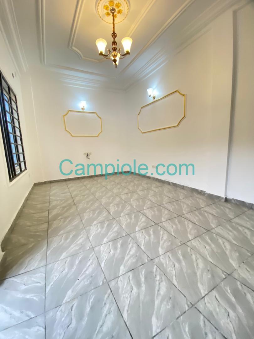 FH_studio_kotto_douala_150825_sln1