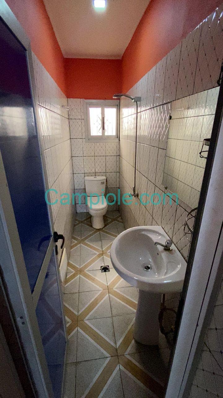 IKI_appartement_pk10_douala_270825_dch1
