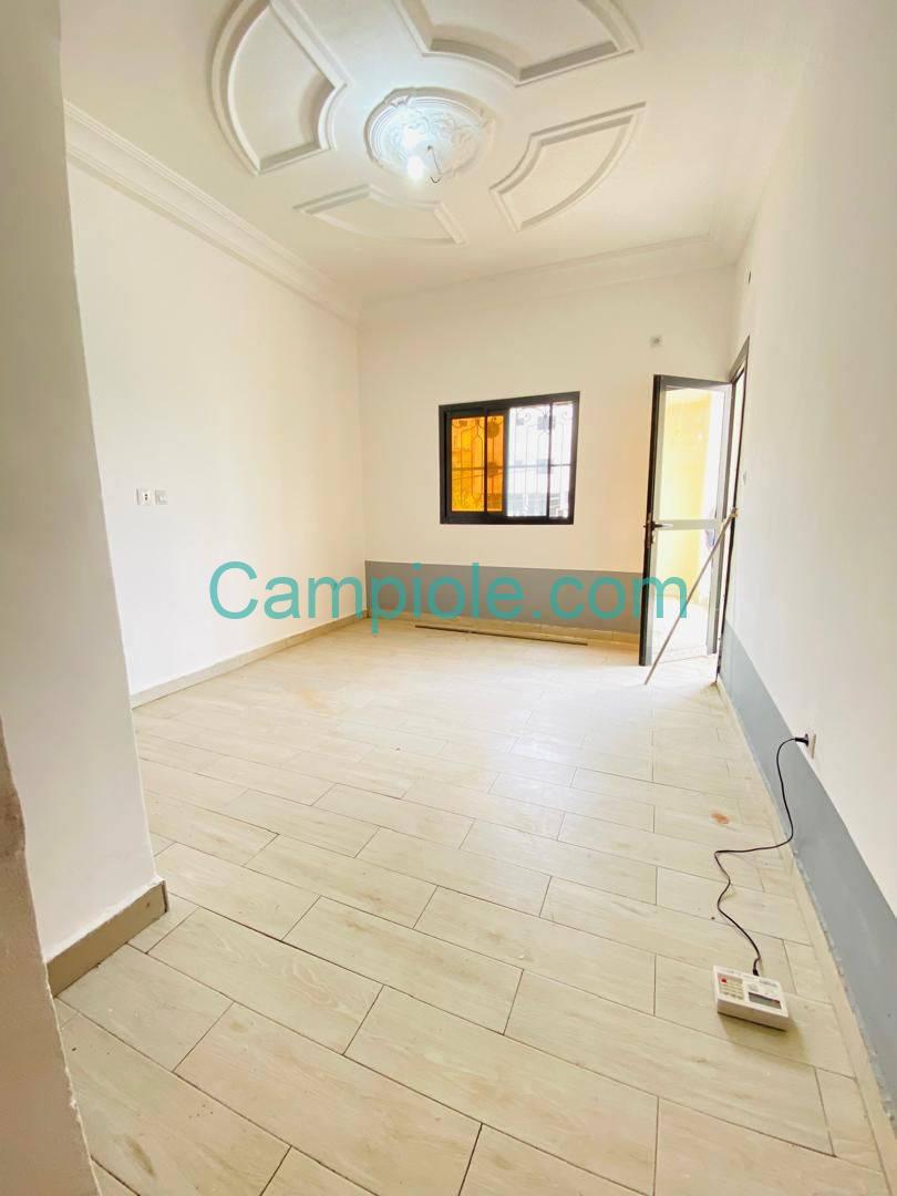 LI_appartement_logbessou_dla_200825_chb1