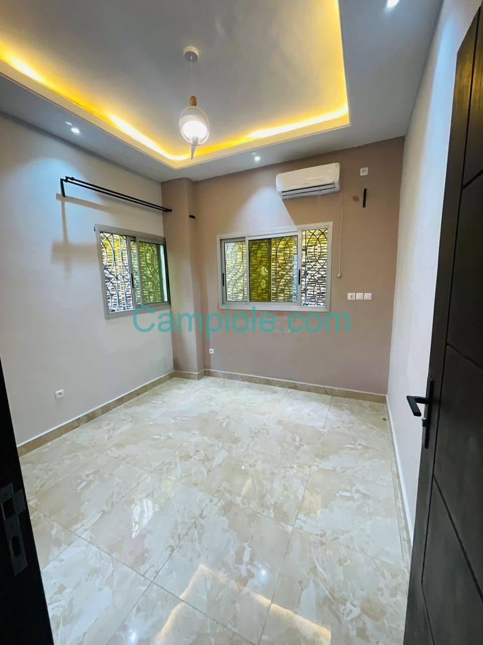 LI_appartement_logbessou_dla_290825_chb1