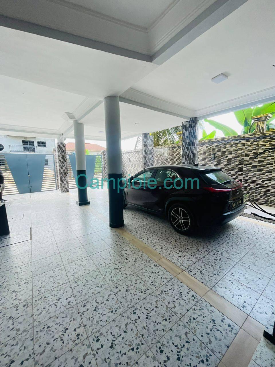 LI_appartement_logbessou_dla_290825_xtr