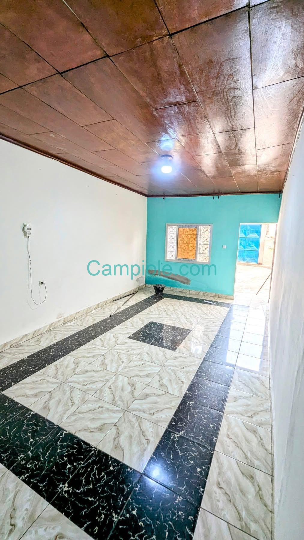 SH_appartement_ngousso_yde_100825_sln1