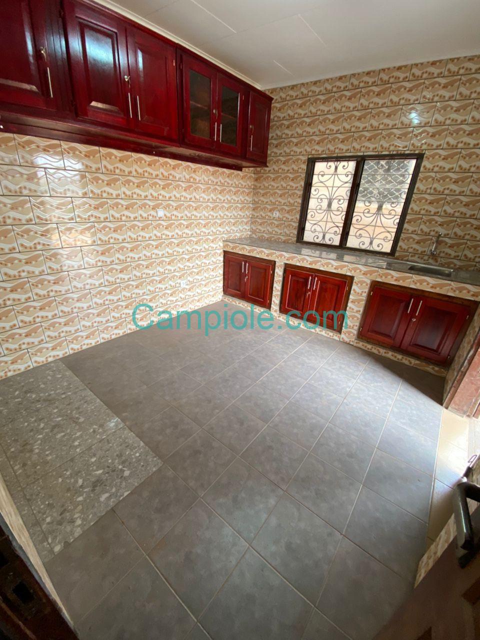 SH_appartement_nkolmesseng_yde_270825_csn