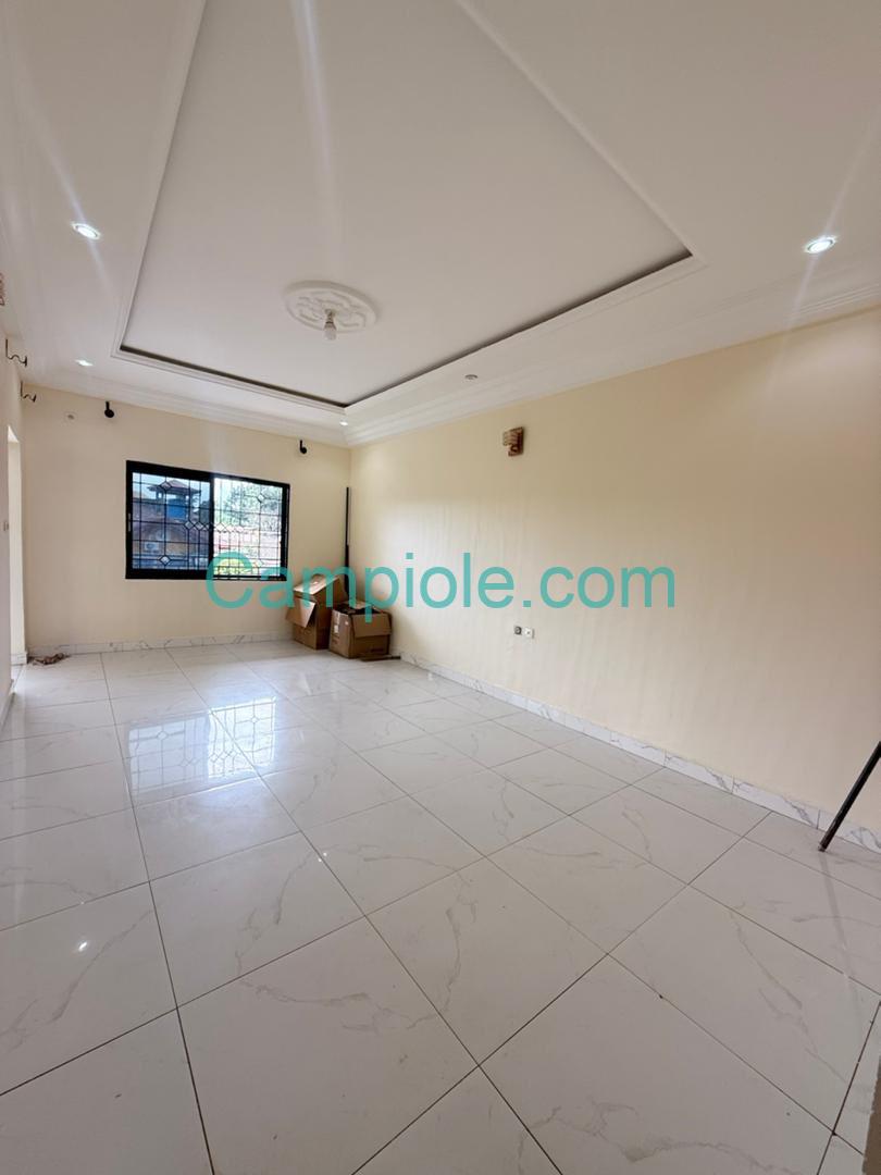 SH_appartement_tsingavillage_yde_080825_sln1