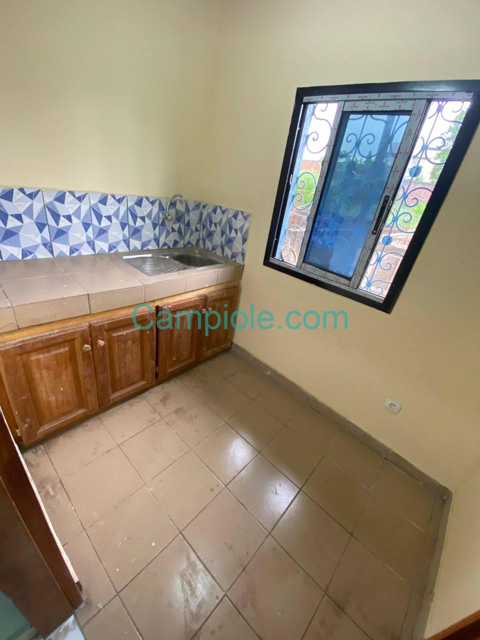 SH_studio_nkolmessing_yde_050825_csn