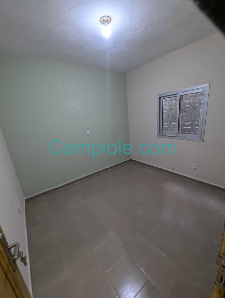 SH_studio_tsinga_village_yde_140825_chb1