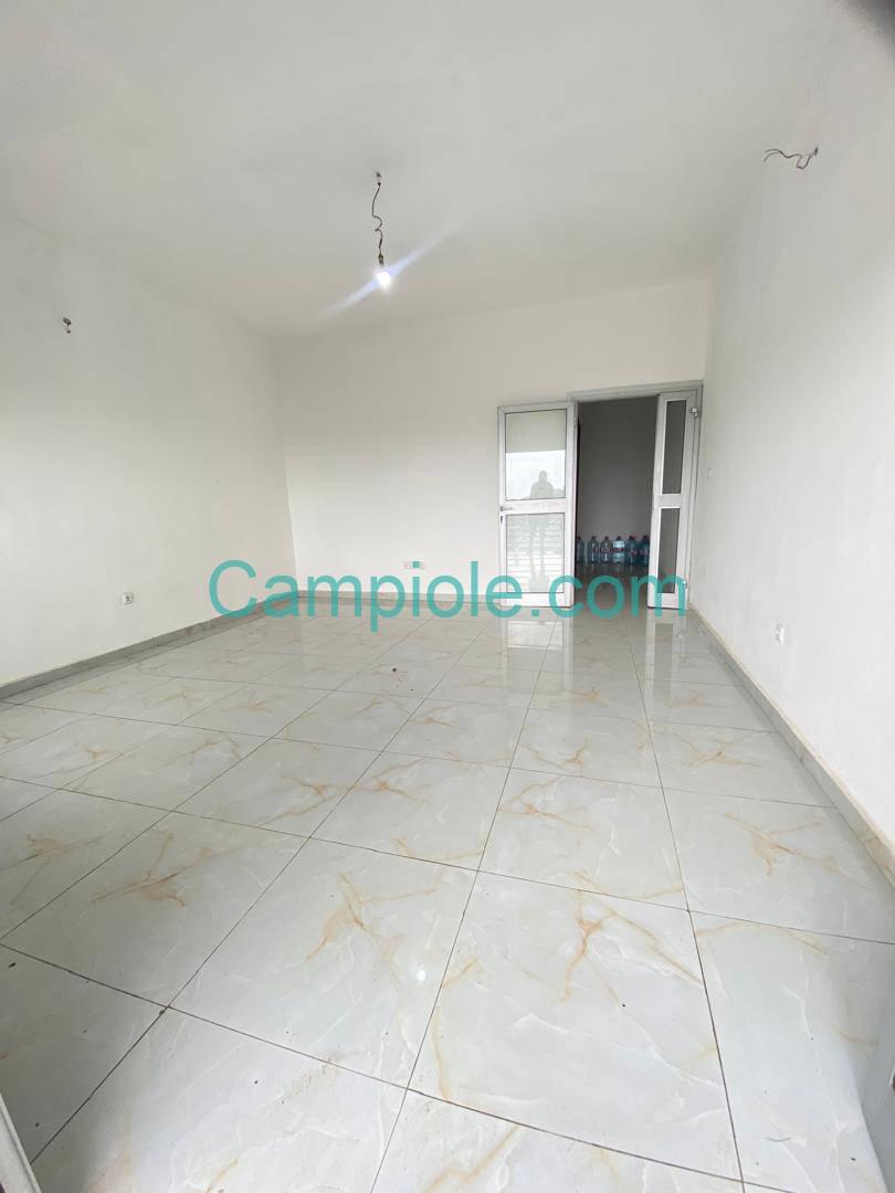 SM_appartement_logbessou_dla_120825_sln2