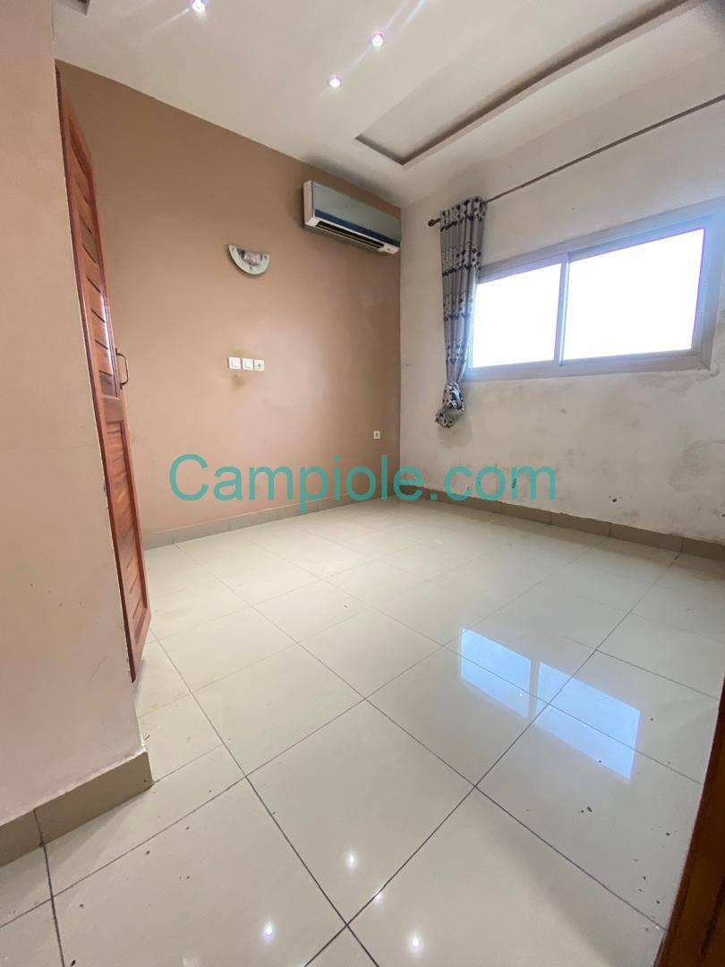 SM_appartement_logbessou_dla_280825_chb4