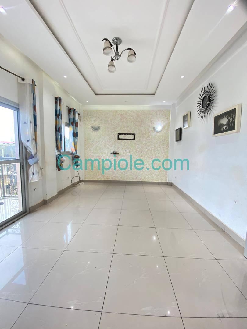 SM_appartement_logbessou_dla_280825_sln3