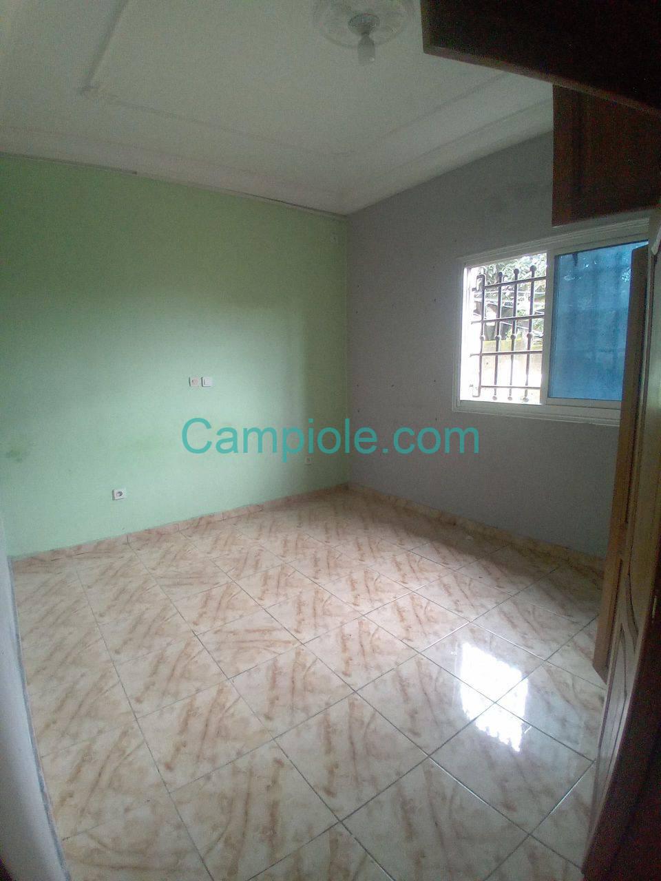 SM_srudio_logpom_dla_290825_chb1