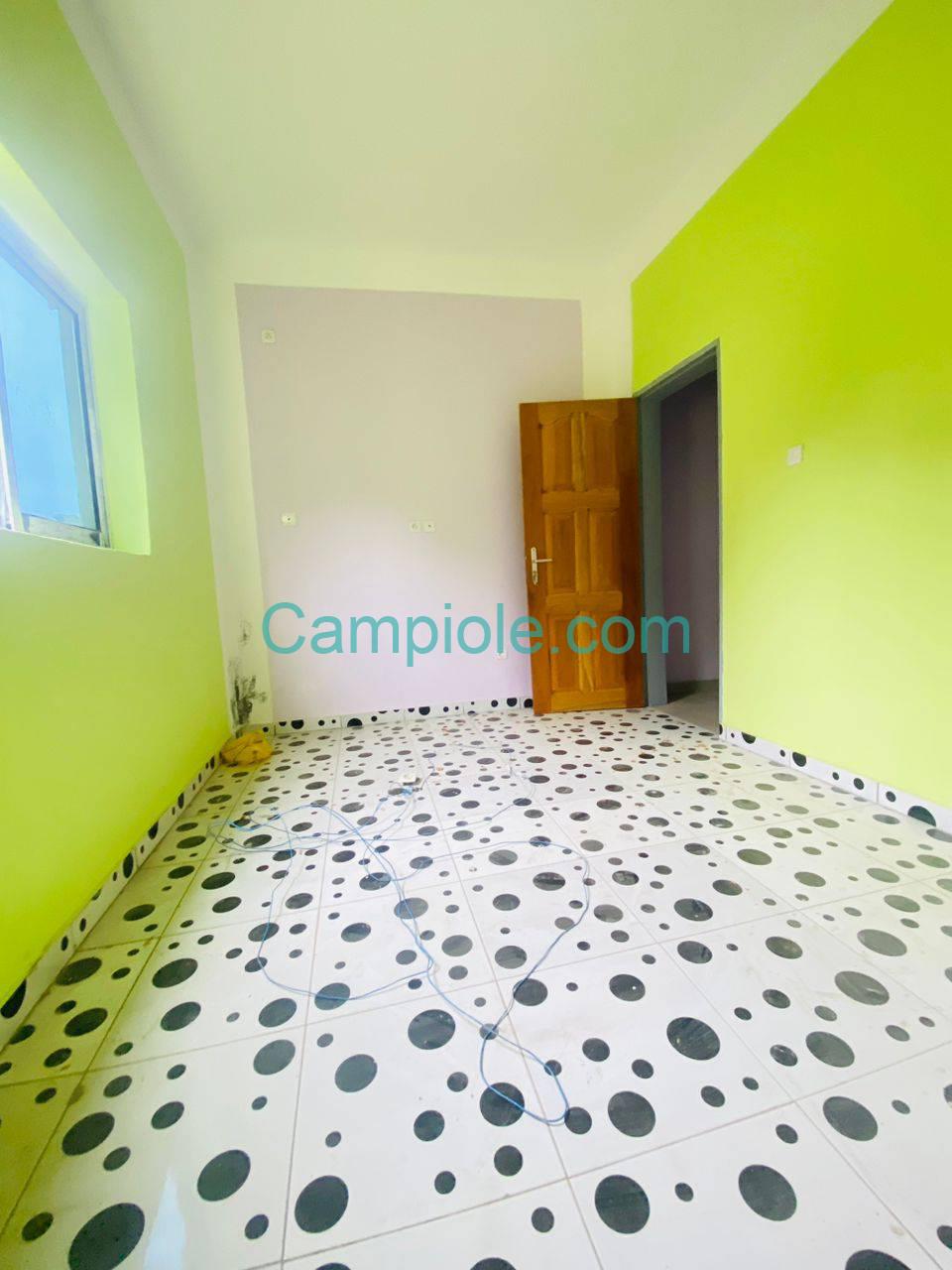 SM_studio_pk12_douala_140825_chb1