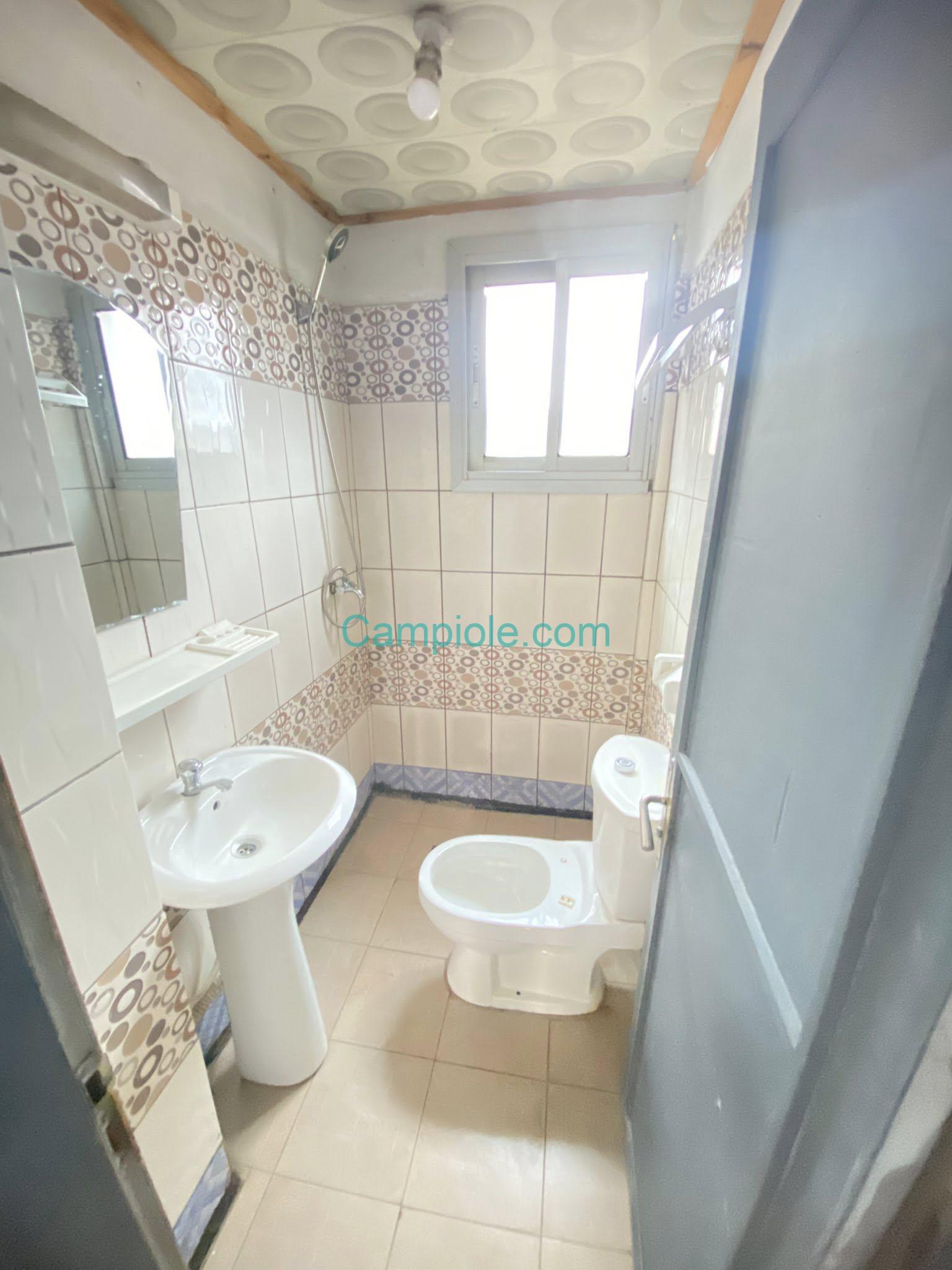 YI_appartement_biyemassi_yde_070825_dch1