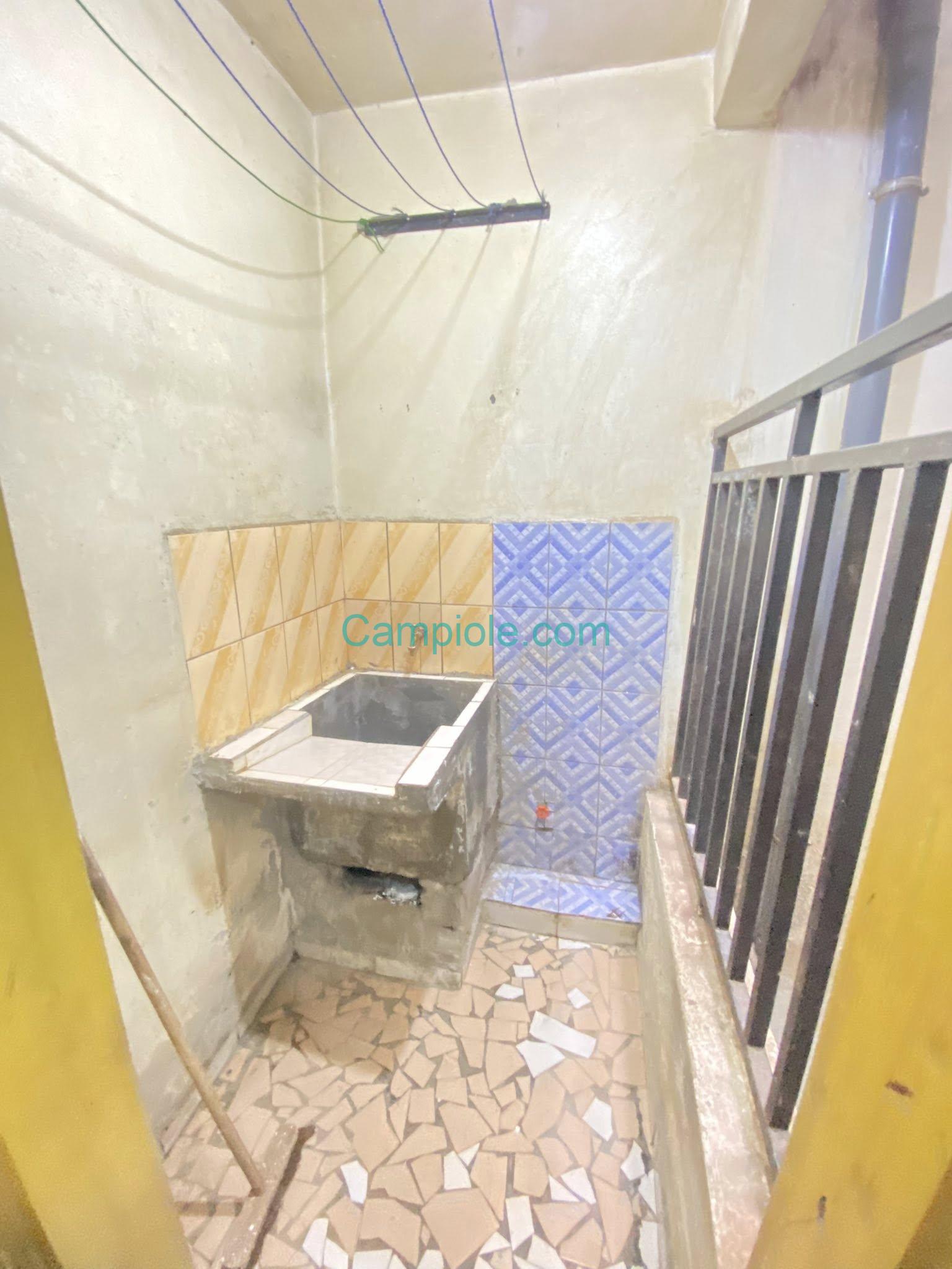 YI_appartement_biyemassi_yde_070825_ext