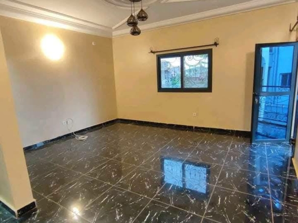 Appartement à louer à Damas, Yaoundé