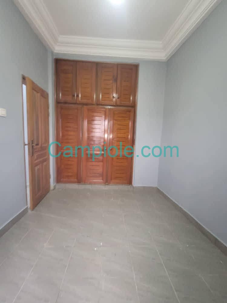 ZD_appartement_damas_yde_190825_chb2