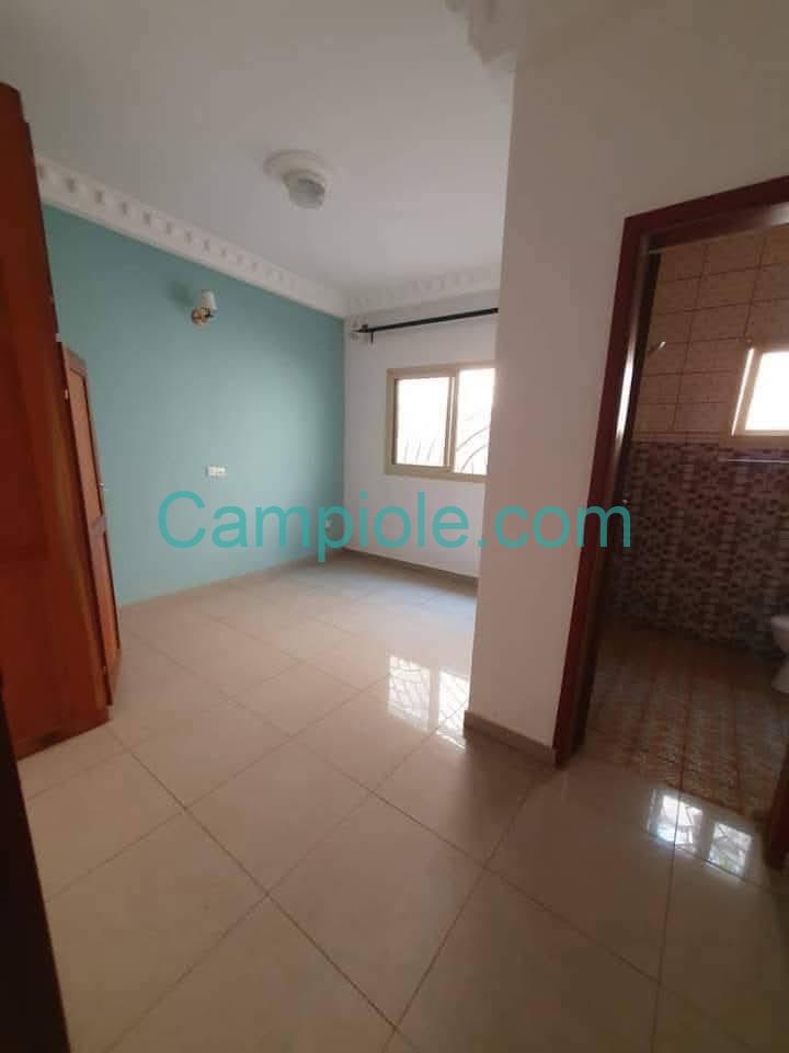 ZD_appartement_nkoabang_yde_270825_chb1