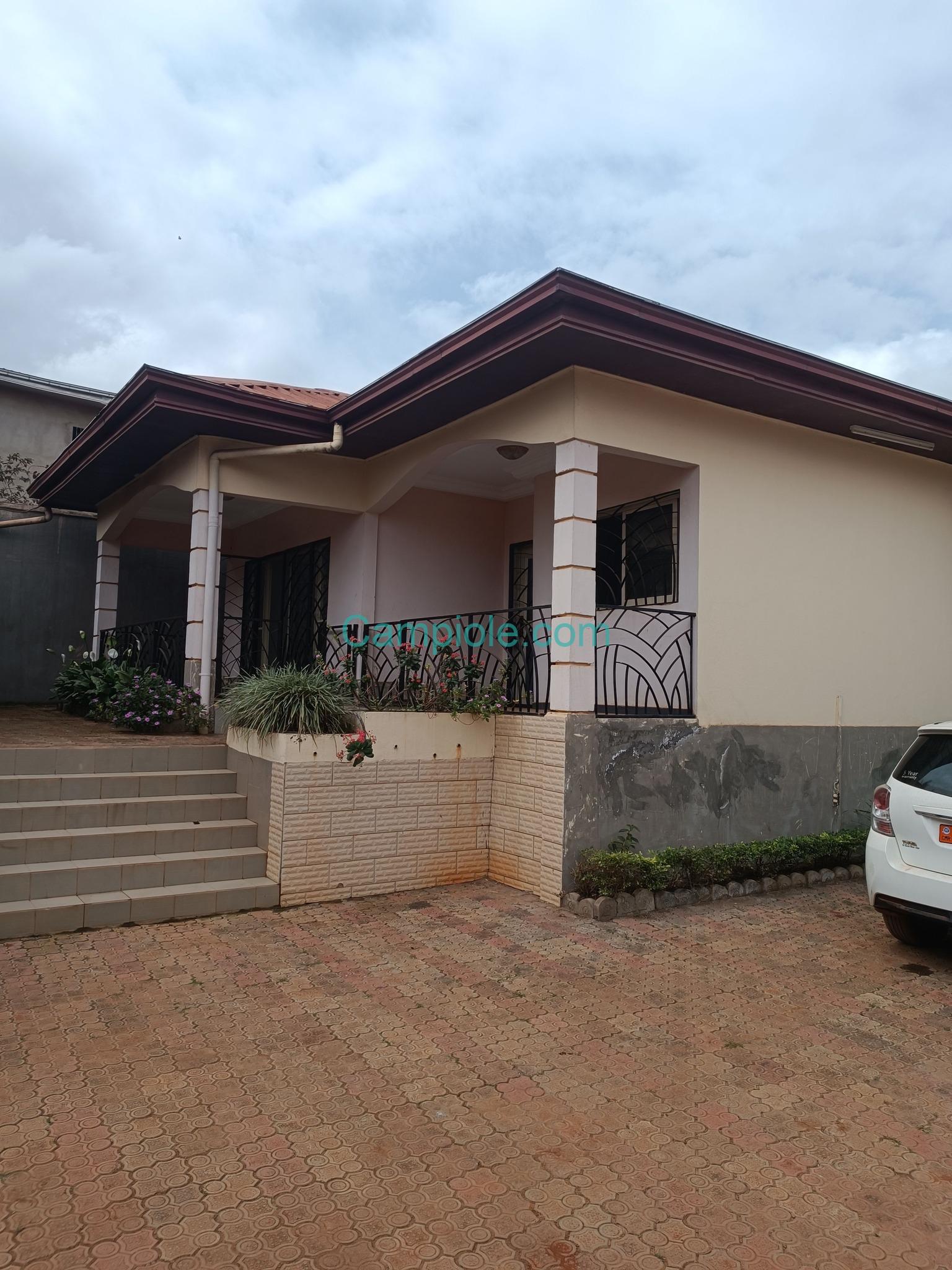 ZD_appartement_nkoabang_yde_270825_ext2