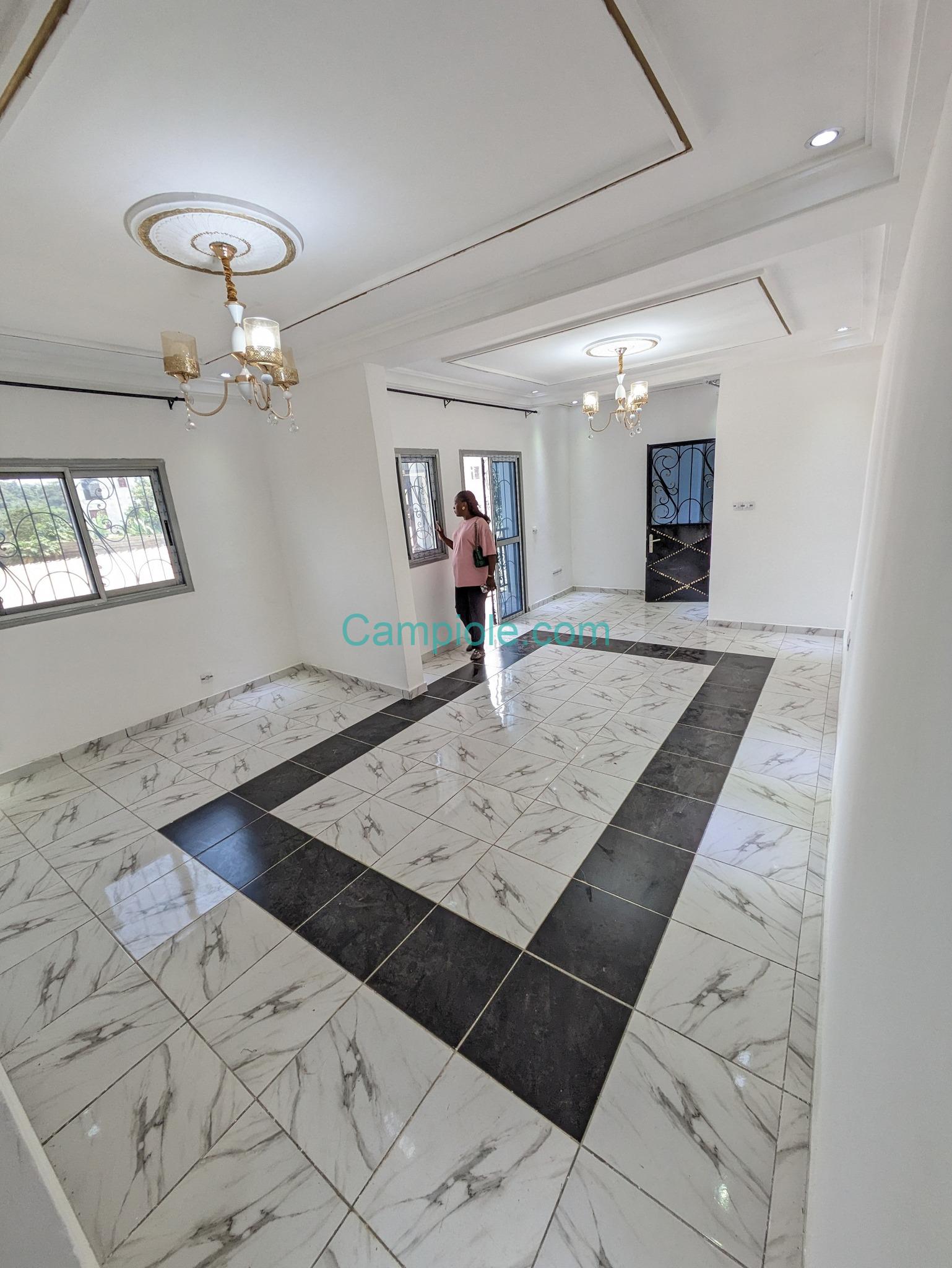 ABL_appartement_emana_yde_050925_sln2