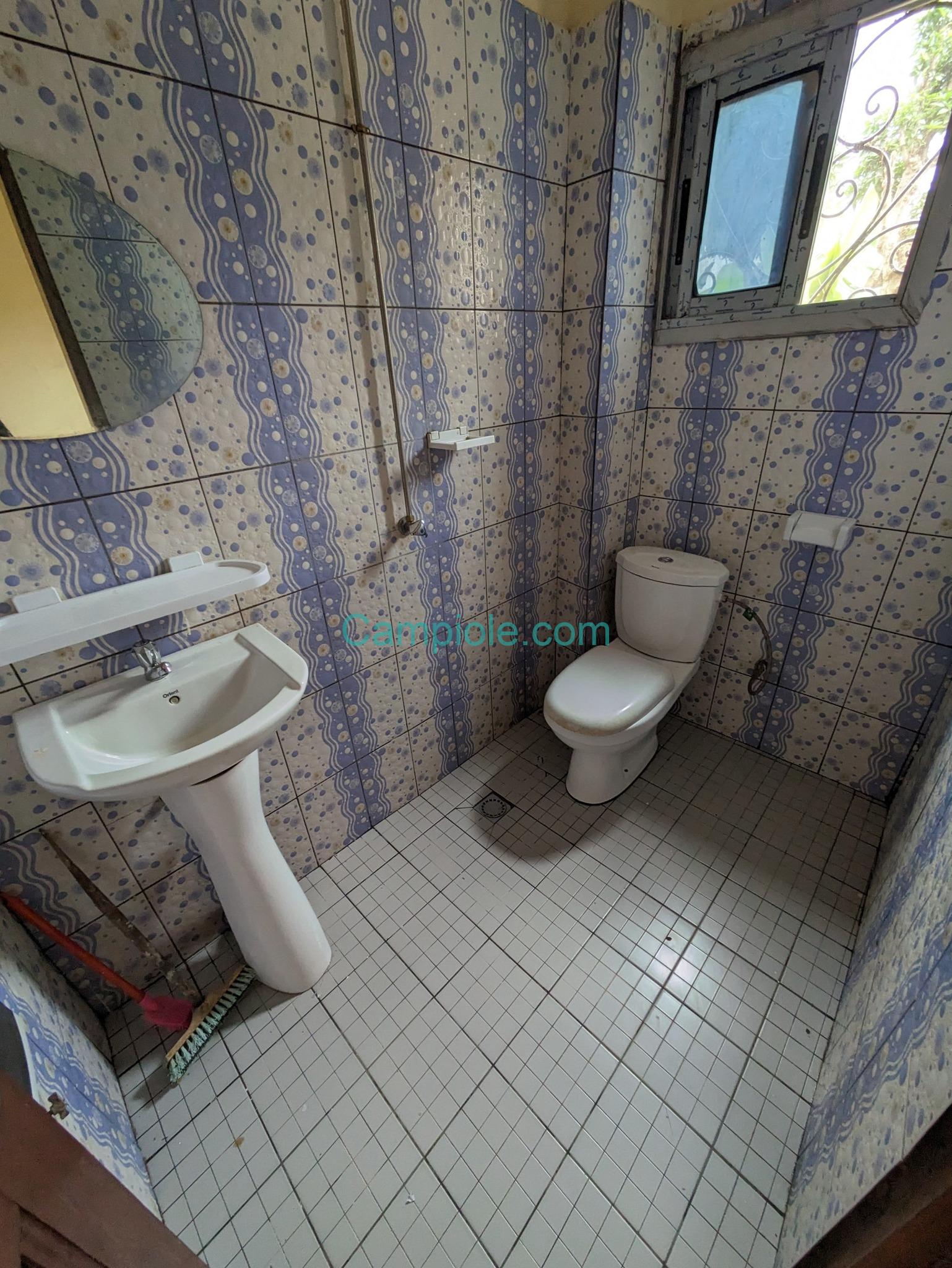 ABL_appartement_etoudi_110925_dch1