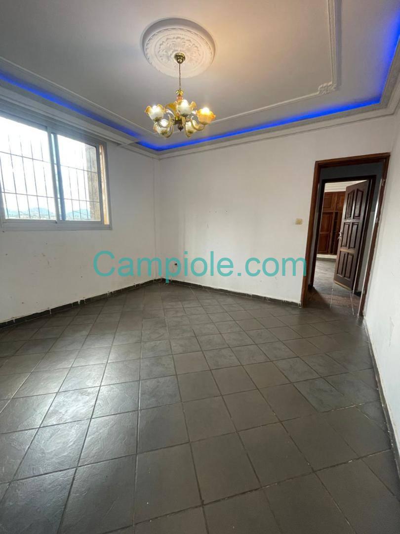 ABL_appartement_santabarbara_yde_190925_sln3