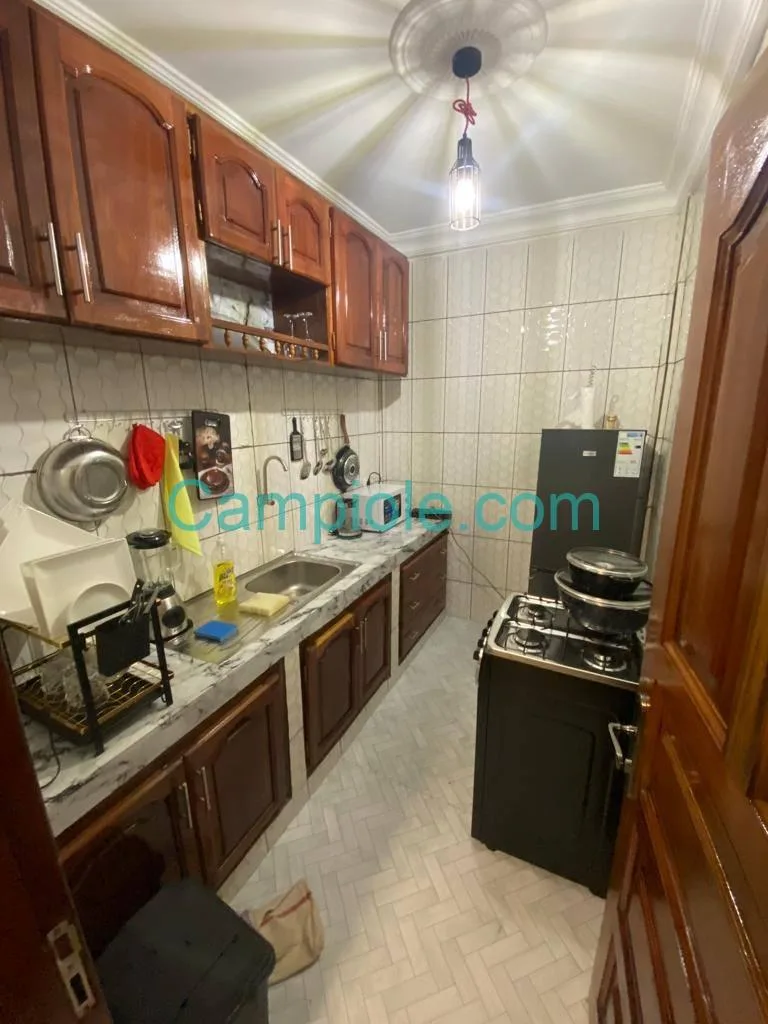 Studio meublé haut standing et chic Bonamoussadi Douala