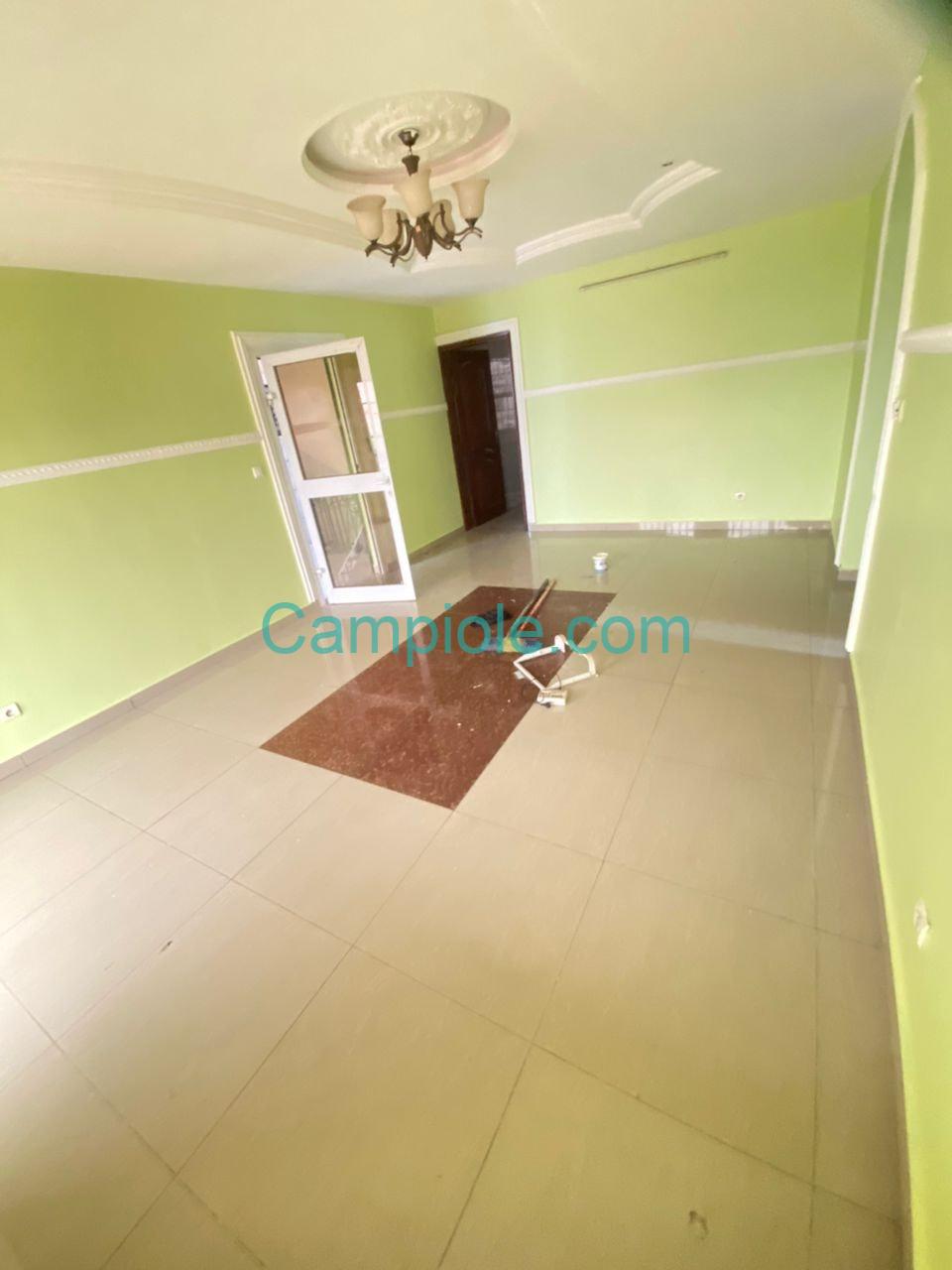 FH_appartement_makepe_260925_sln2