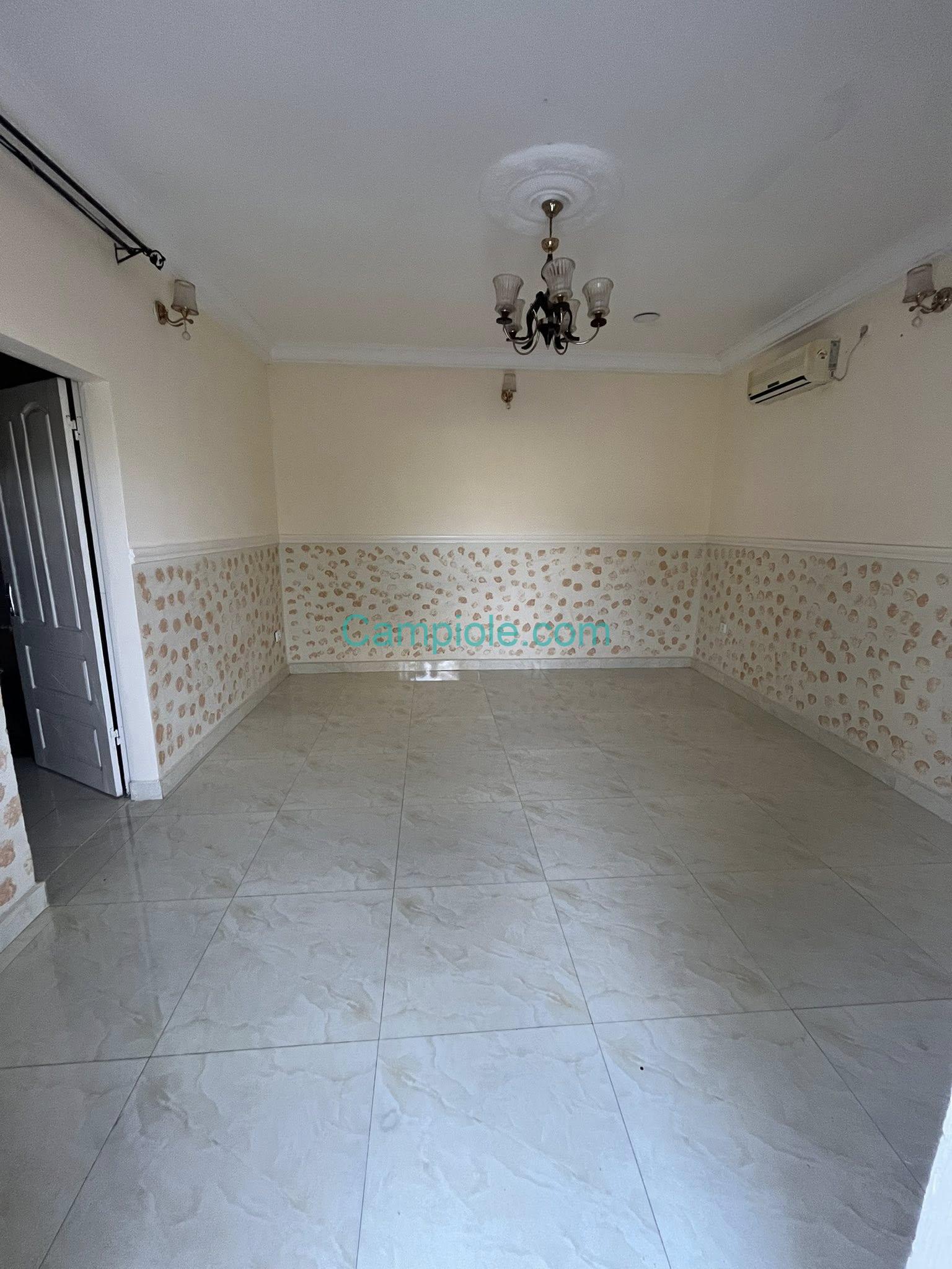 GI_studio_doualare_garoua_100925_sln1