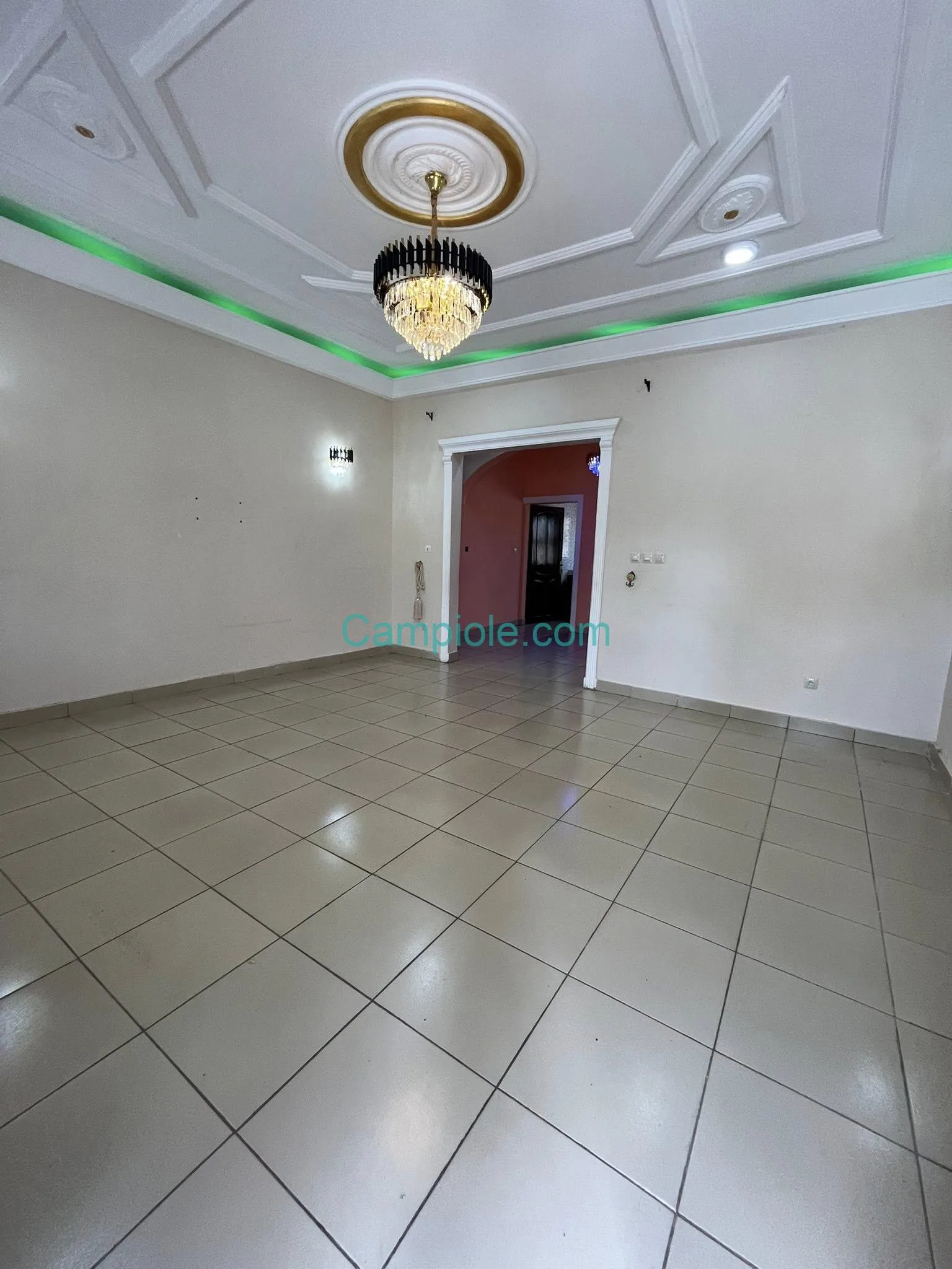 43200- Appartement haut standing à louer à Marouaré, Garoua