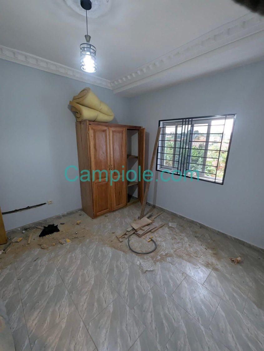 HS_studio_eleveur_120925_chb1