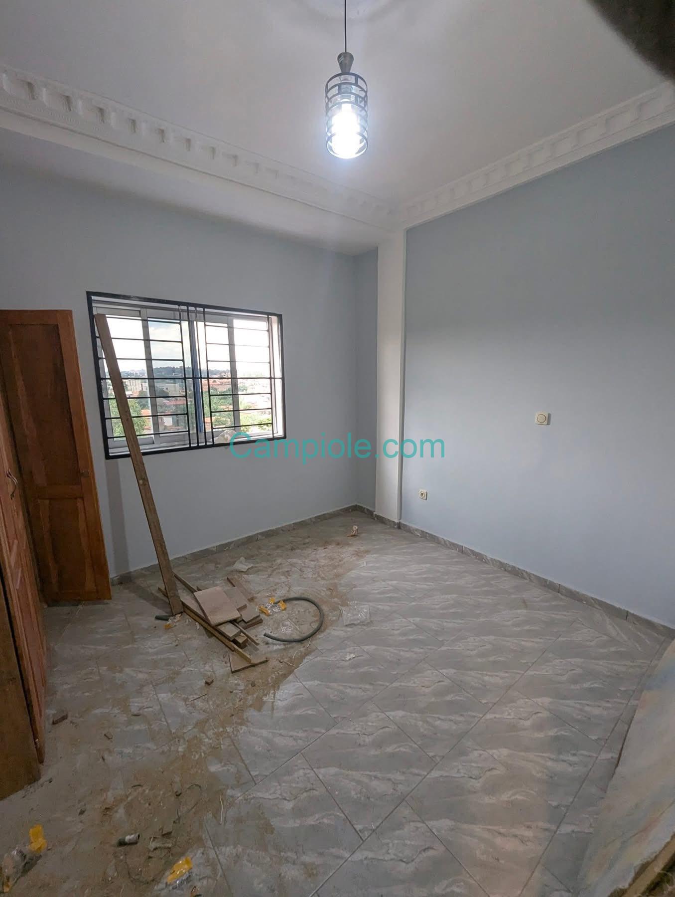 HS_studio_eleveur_120925_chb2