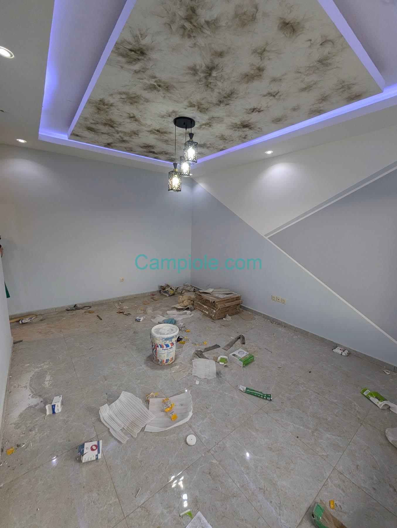 HS_studio_eleveur_120925_sln1