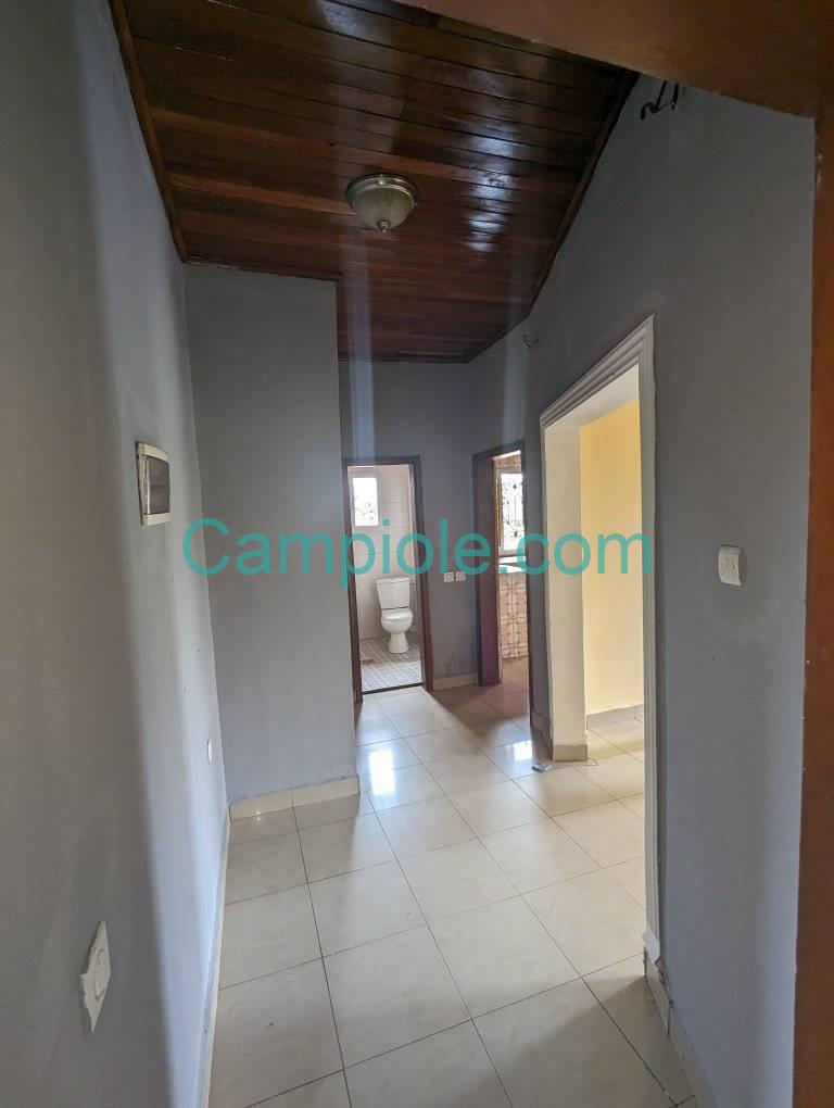 PBI_appartement_yde_odza_100925_clr