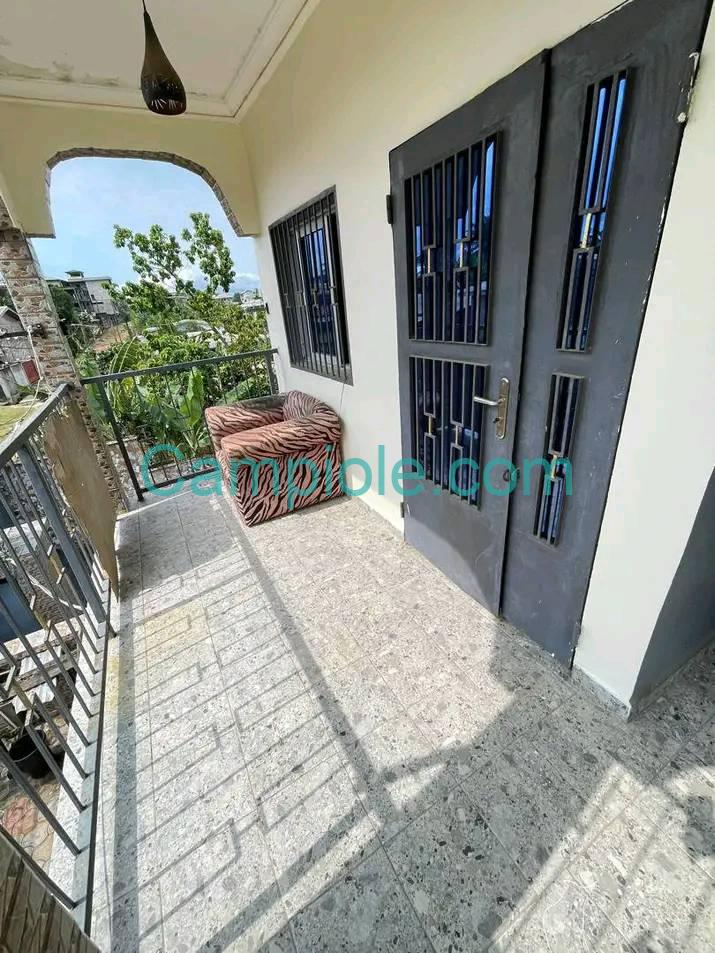 SM_appartement_logbessou_120925_blcn