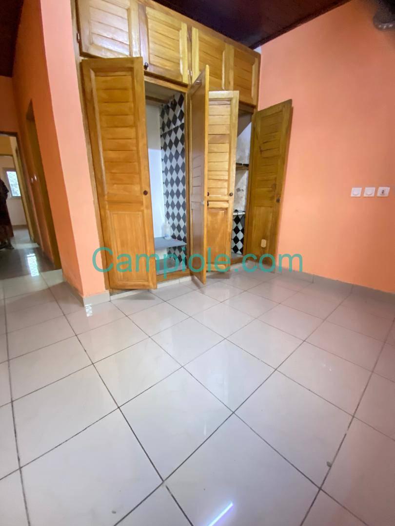 SM_appartement_logbessou_dla_020925_chb2