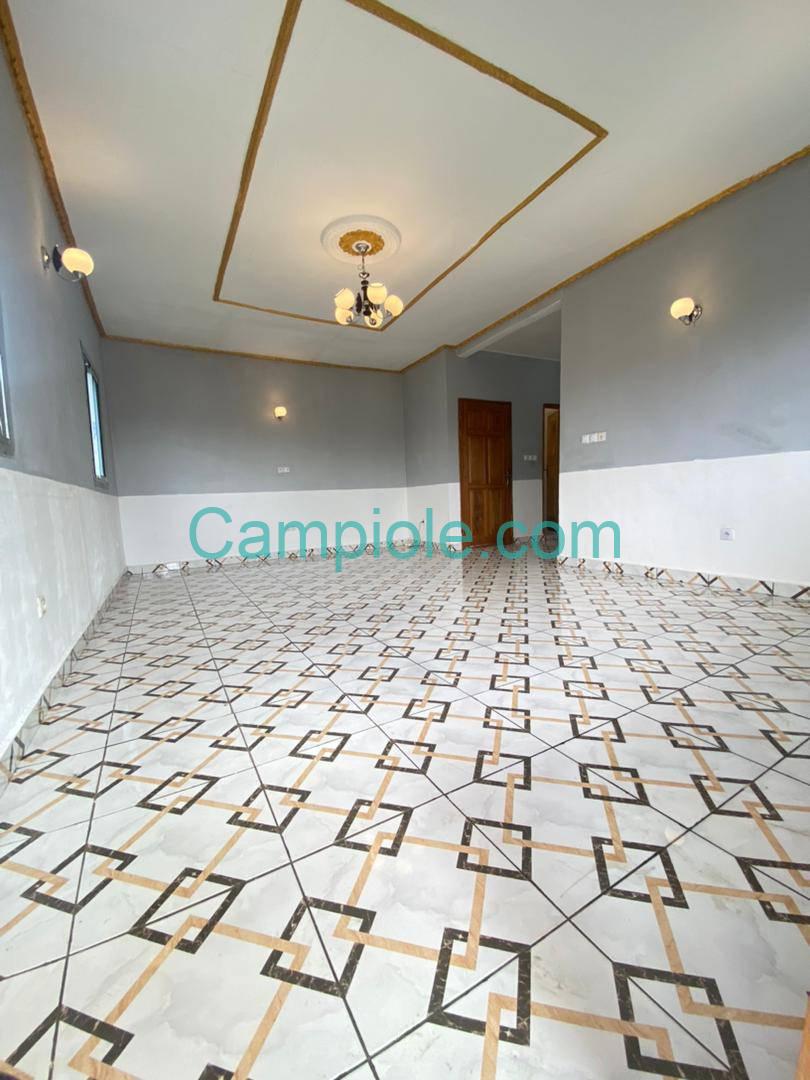 SM_appartement_logpombasson_sln1