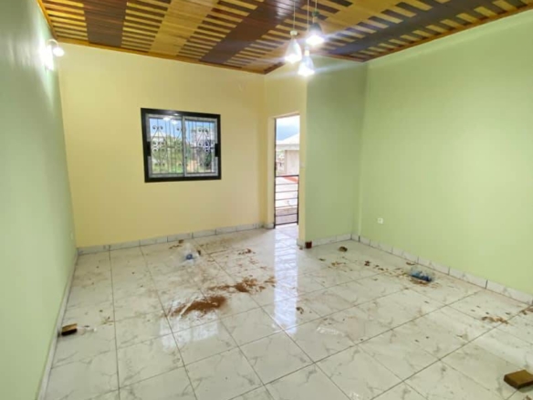 GRAND STUDIO MODERNE SITUÉ À LENDI, DOUALA 18 GRAND STUDIO MODERNE SITUÉ À LENDI, DOUALA