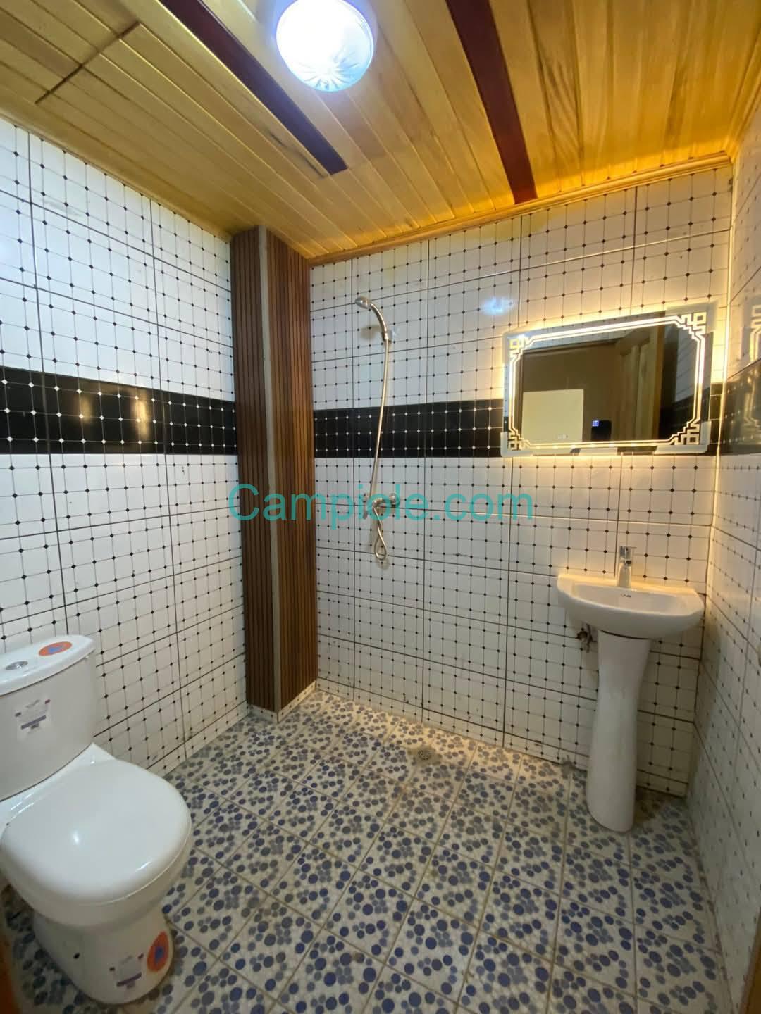 ZD_studio_etougebe_yde_050925_dch