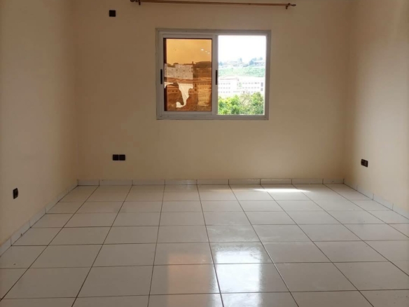 STUDIO DE BON STANDING À LOUER, YAOUNDÉ NSAM SCDP