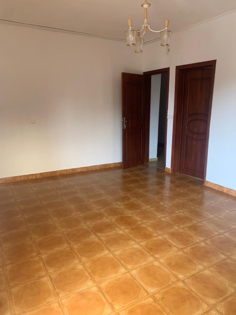 35E1DE86-4529-4CCD-B61E-3F375C7AF62B