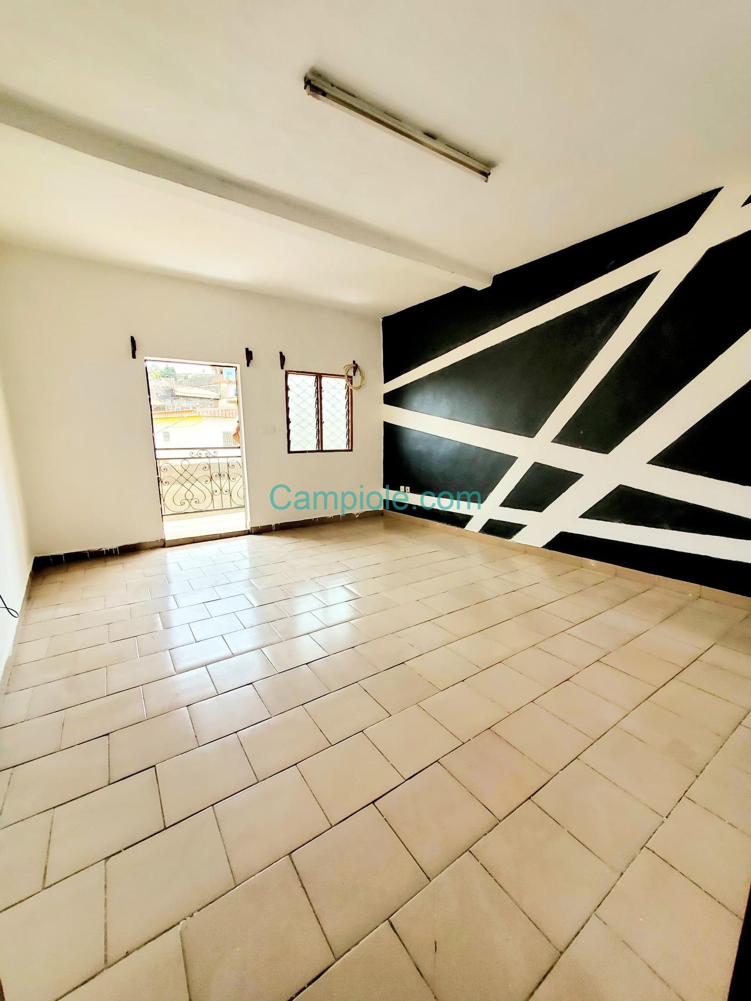 ABL_studio_nsimeyong_111025_sln2