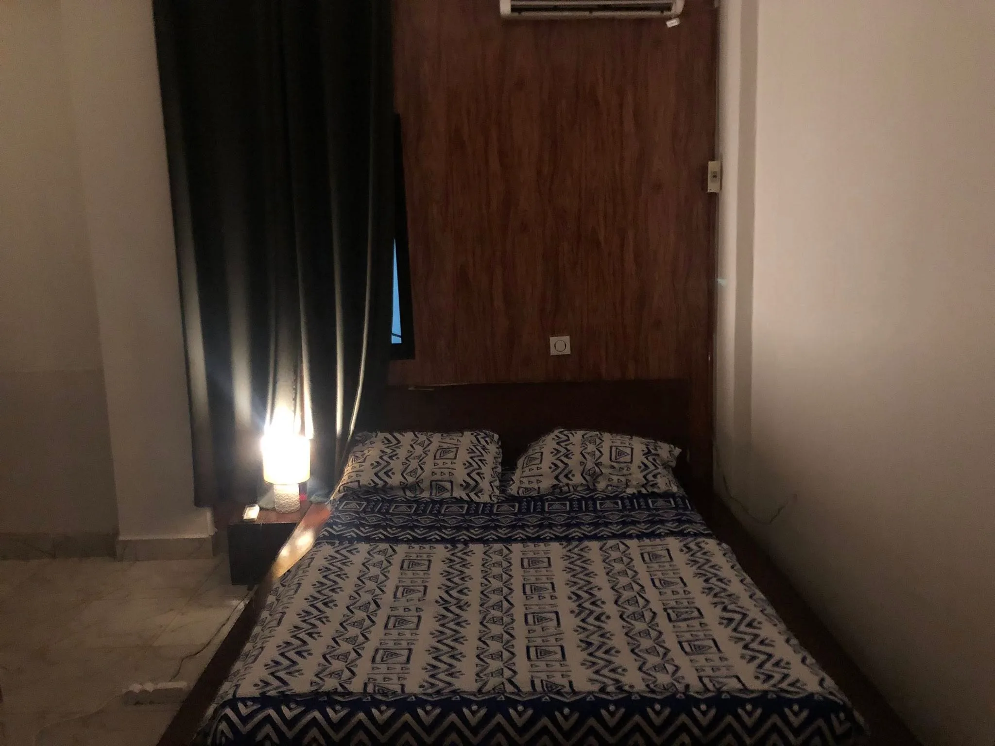 STUDIO MEUBLÉ YAOUNDÉ BASTOS