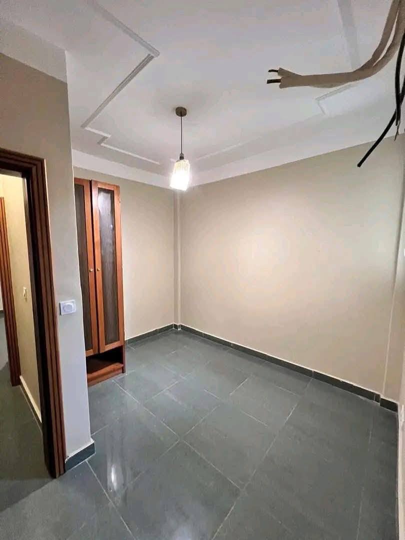 BI_appartement_bonapriso_141025_chb2