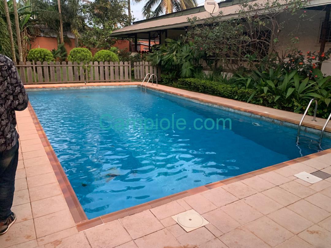 FEABD10E-B9BC-4CB2-A941-96EC7B777C4A