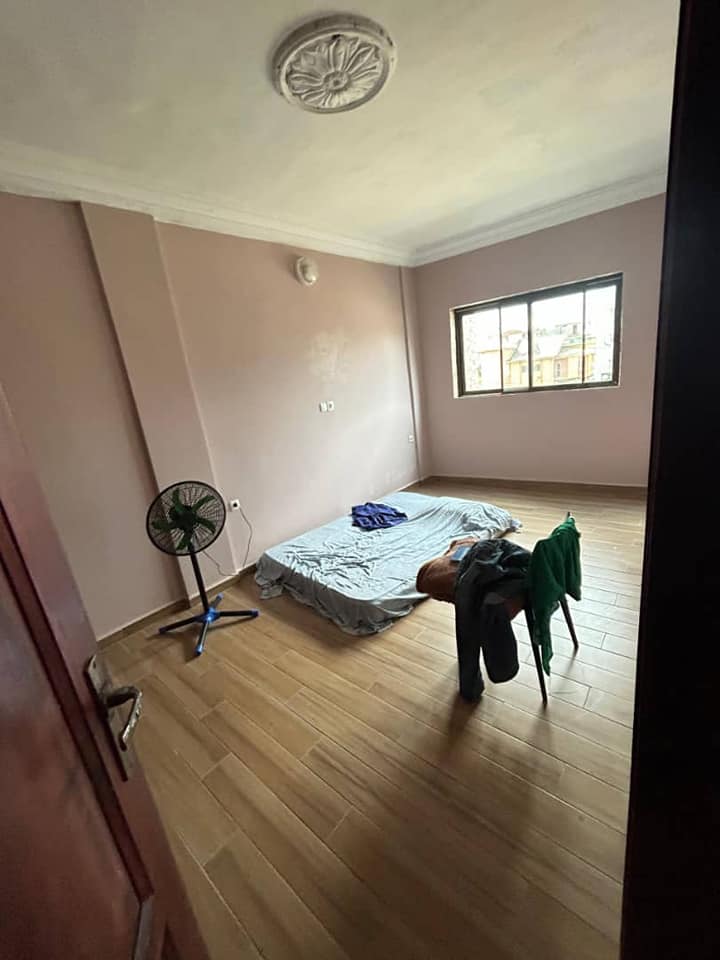 FH_studio_makepe_311025_chb2